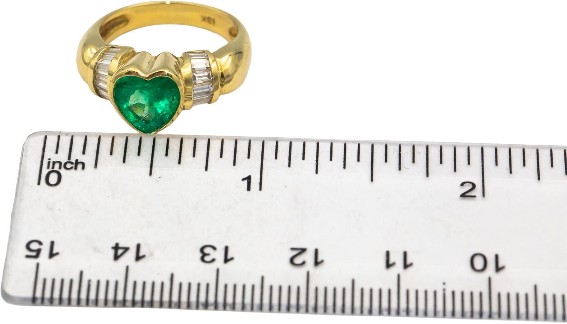 GIA Certified 18k Gold Heart Colombian Emerald & Diamond Ring 2.10CT Size 6