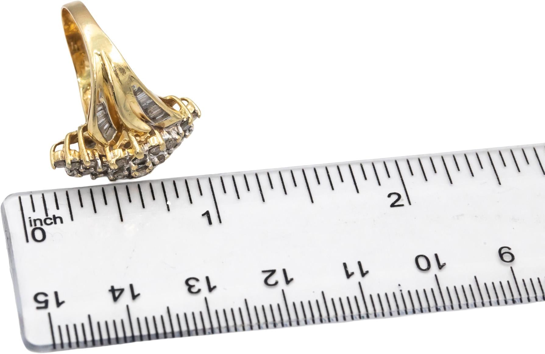 14k Yellow Gold Baguette & Round Diamond Cluster Cocktail Ring 1.0CT Size 6.5