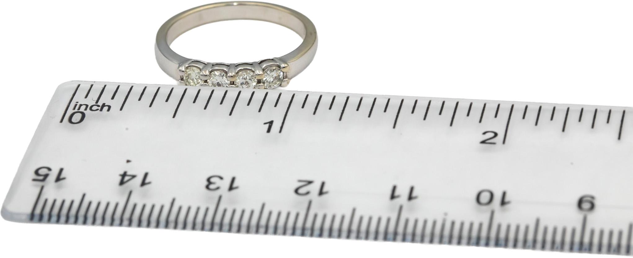 18k White Gold VS Round Diamond Four Stone Band Ring 0.33CT Size 6