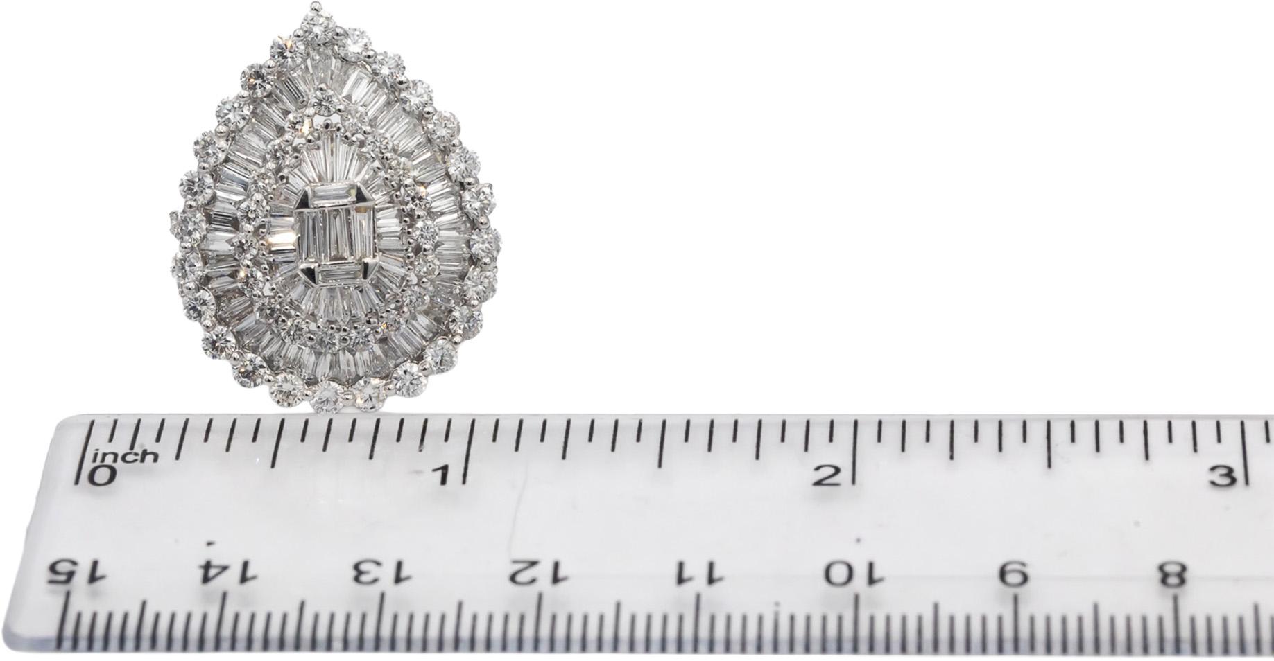 18k White Gold VS Round & Baguette Cut Cluster Cocktail Ring 4.0CTW Size 7.75