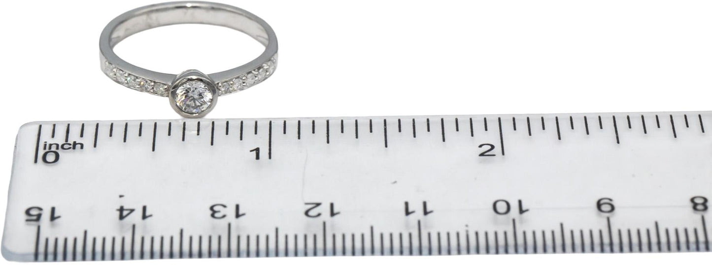 14k White Gold VS Round Diamond Engagement Ring 0.40CT w/ 0.25CT Center Size 8