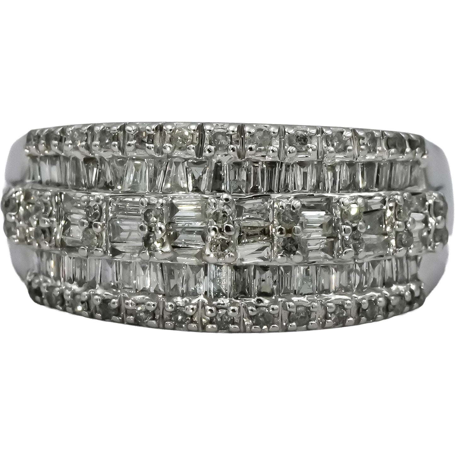 10k White Gold Round and Baguette Cut Diamond Cluster Band Ring 1.0CT Size 8.5