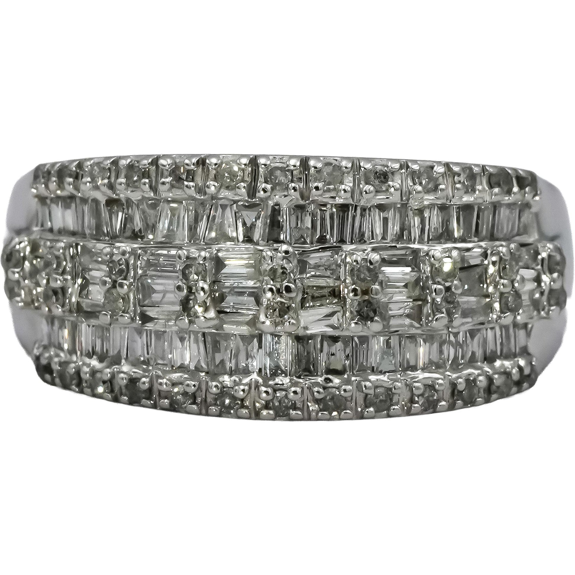 10k White Gold Round and Baguette Cut Diamond Cluster Band Ring 1.0CT Size 8.5