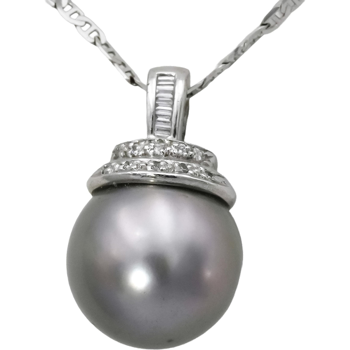 18k White Gold Round Diamond and 14.5mm Pearl Pendant Necklace 0.10