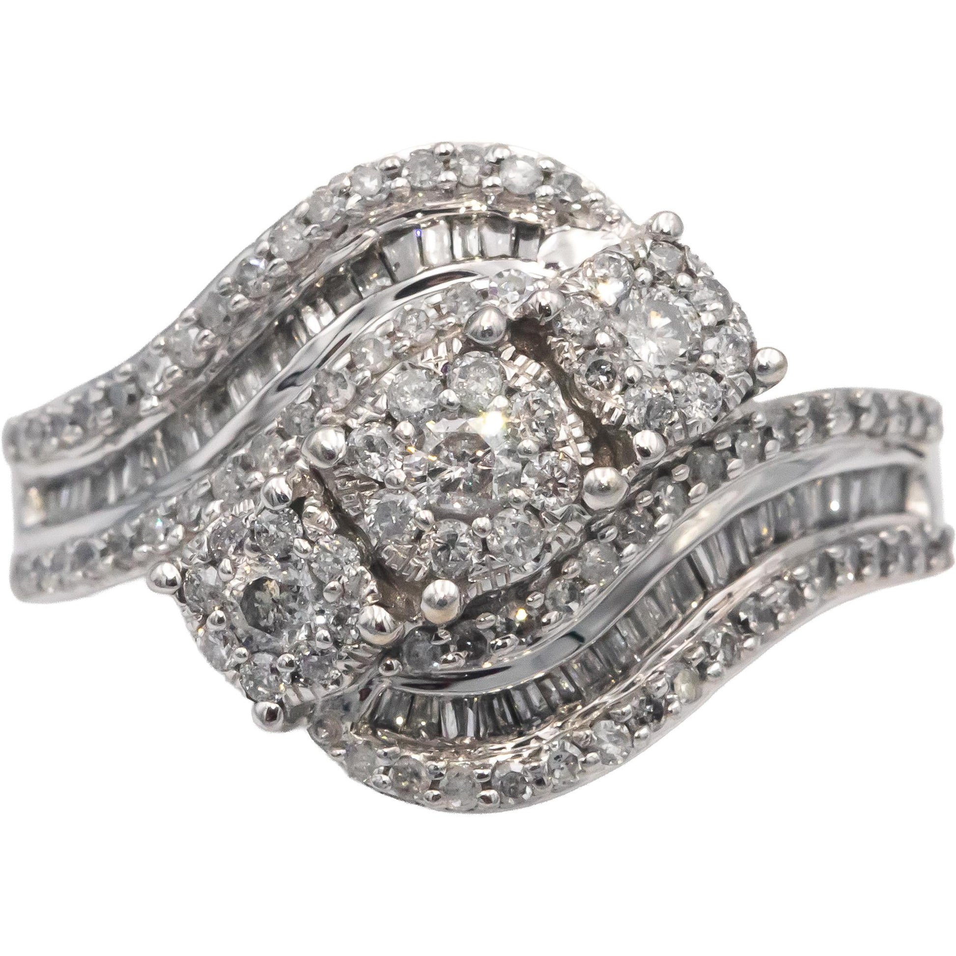 10k White Gold Round & Baguette Cut Diamond Cocktail Ring 0.75CT Size 8