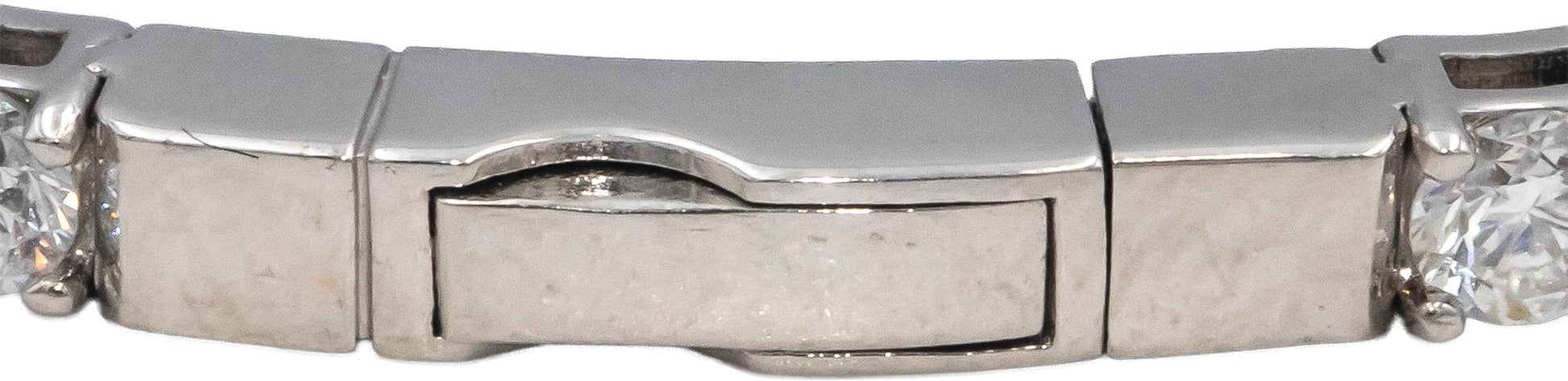 Round Diamond 18k White Gold Flexible Bangle Bracelet 7.90CT