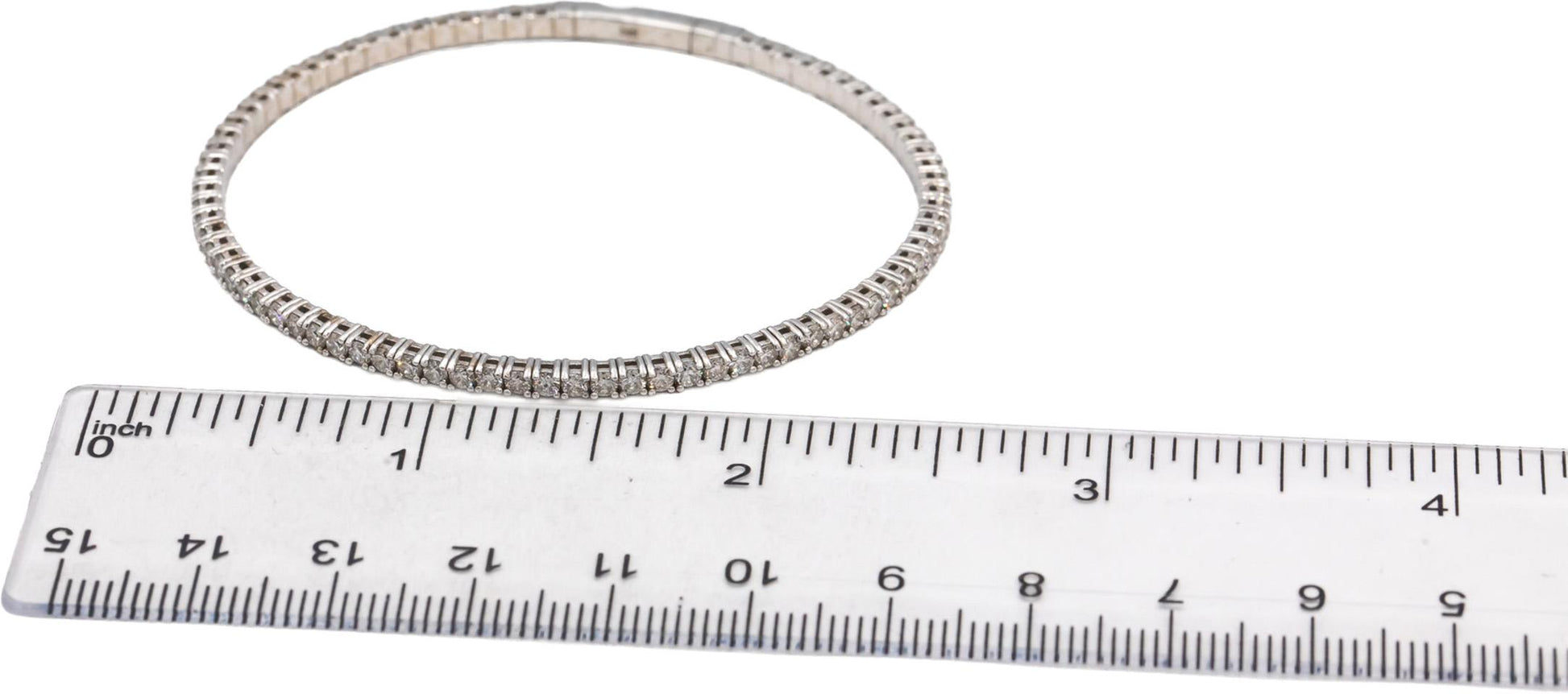 14k White Gold VS Round Diamond Flexible Bangle Bracelet 2.74CT