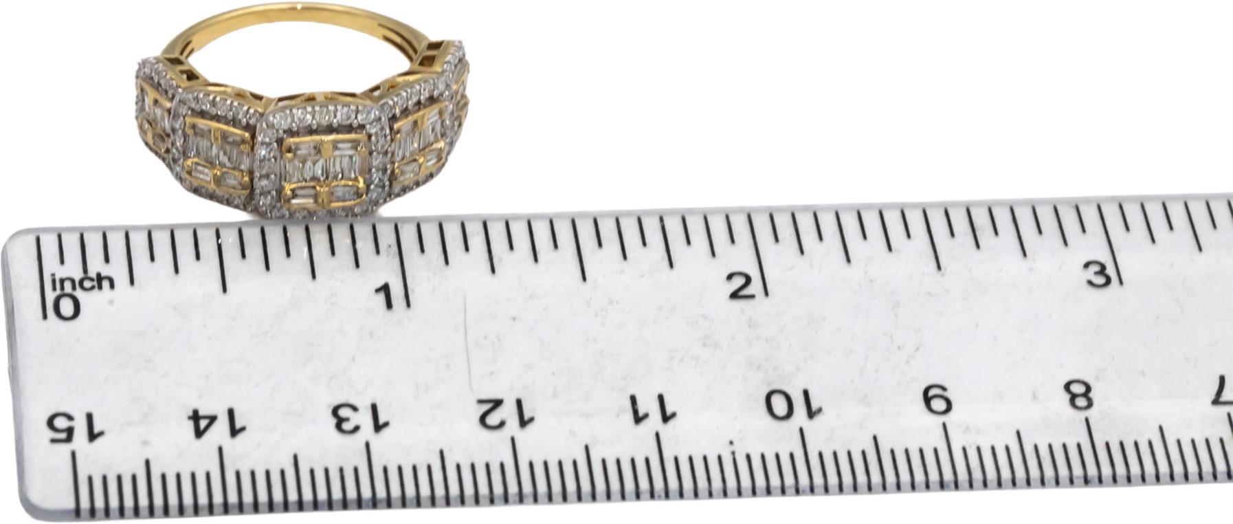 14k Yellow Gold Round and Baguette Cut Diamond Cocktail Ring 1.0CT Size 7