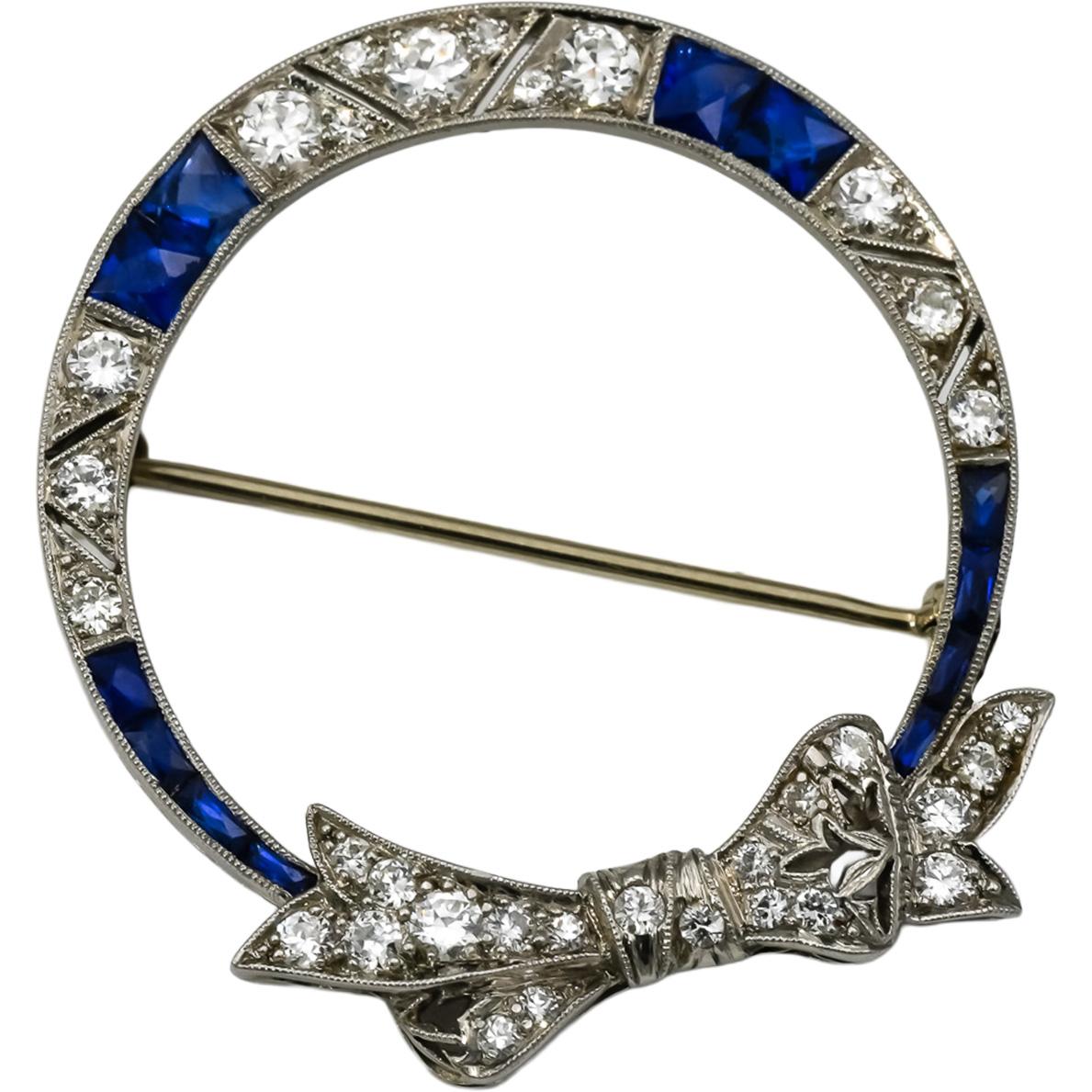 Art Deco Platinum VS Diamond and Synthetic Sapphire Wreath Ribbon Brooch 1.85CT