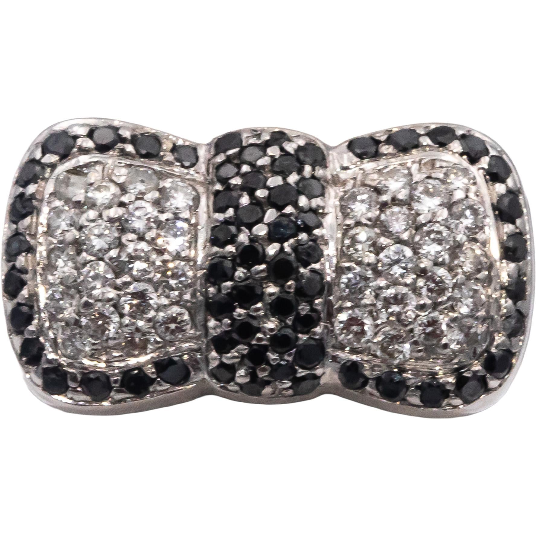 18k White Gold Round White & Black Diamond Cluster Bowtie Ring 0.50CT Size 5.25