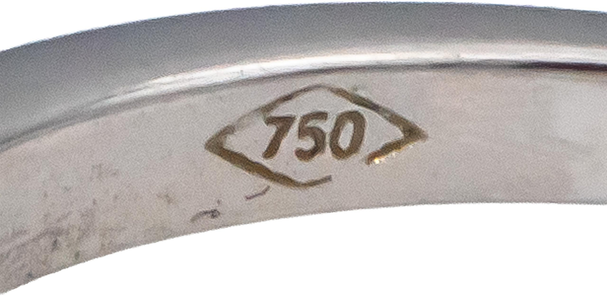 18k White Gold VS Emerald Cut Diamond Open Bypass Cuff Ring 0.25CT Size 6.75