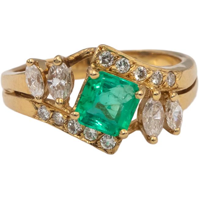 14k Yellow Gold Emerald and Diamond Cocktail Ring 1.35CT Size 6
