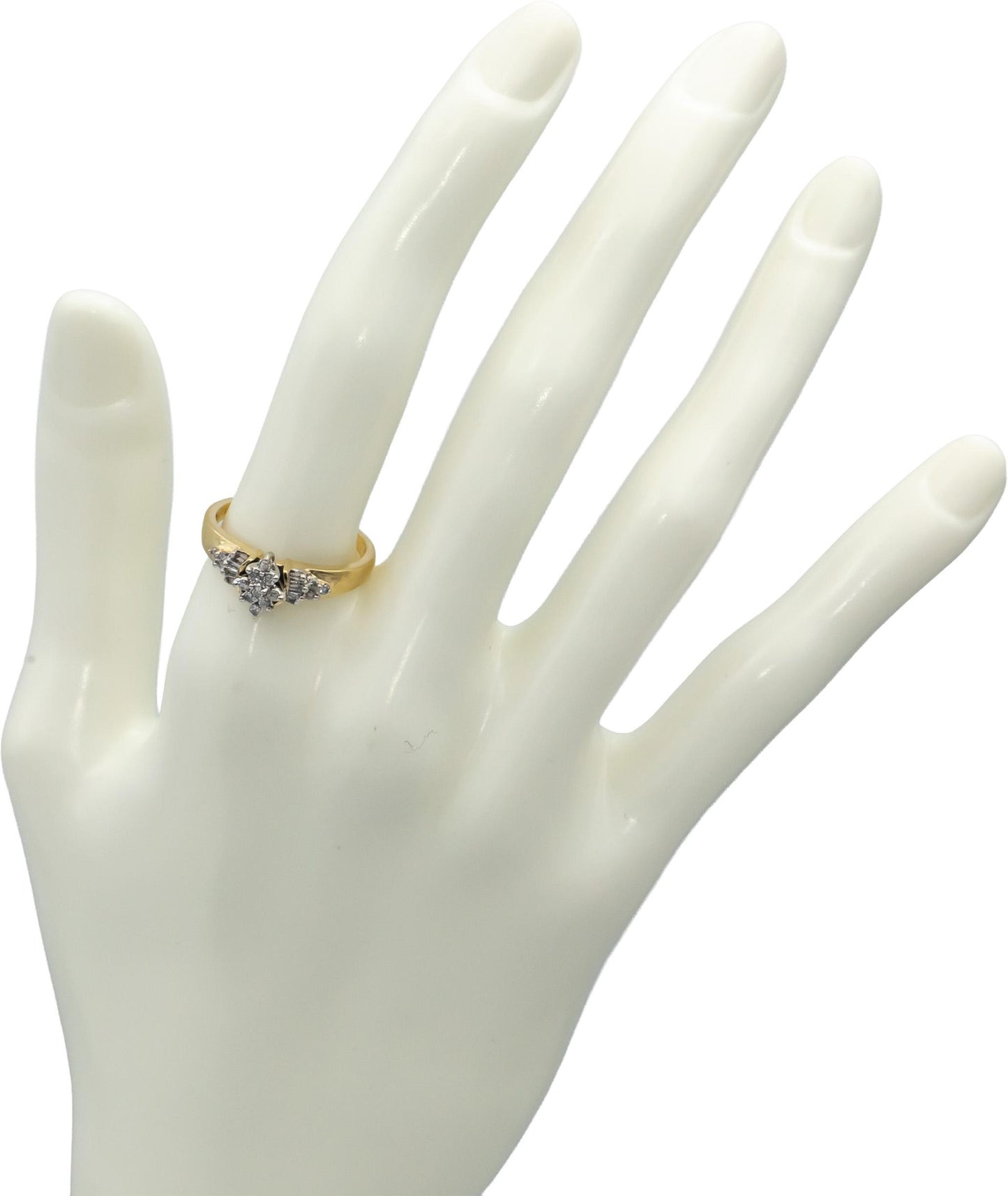 14k Yellow & White Gold Round & Baguette Diamond Cluster Ring 0.25CT Size 7.25