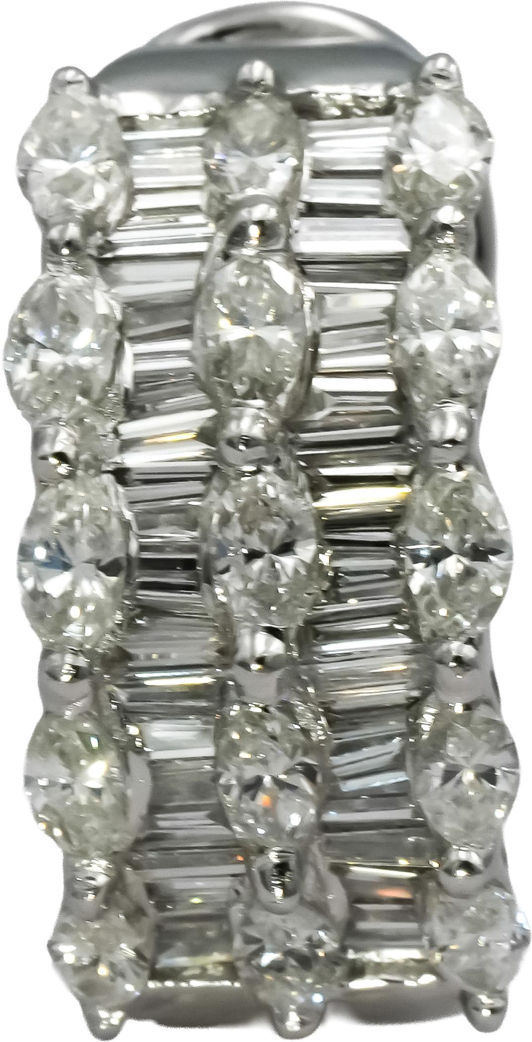18k White Gold VS Marquise and Baguette Diamond Curved Earrings 3.50CT