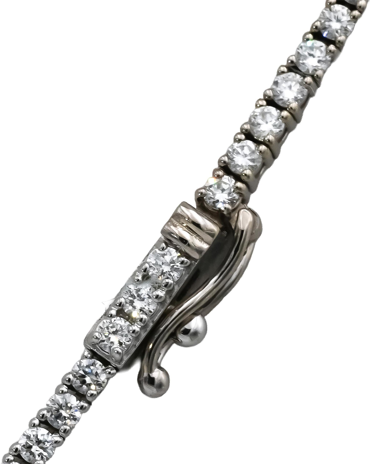 14k White Gold VS Round Diamond Tennis Necklace 5.32CT 217 Pieces