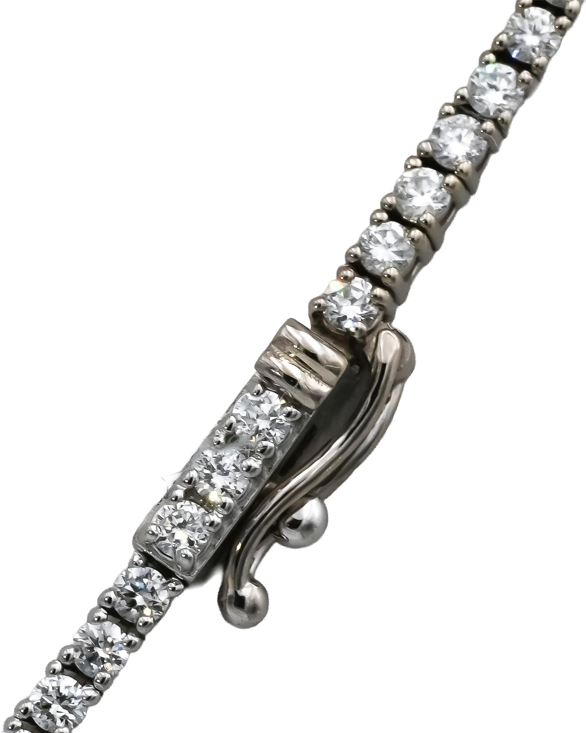 14k White Gold VS Round Diamond Tennis Necklace 5.32CT 217 Pieces
