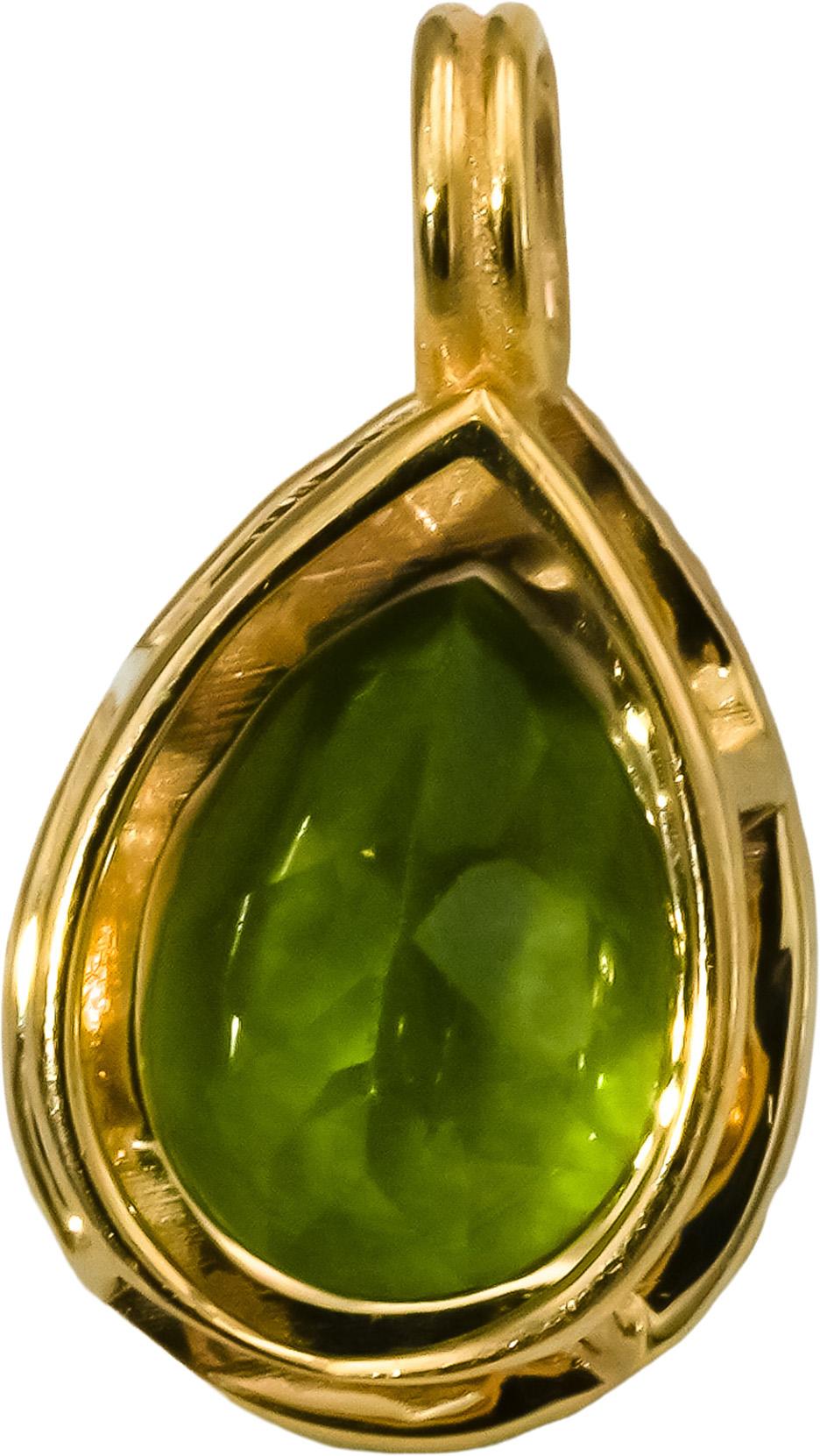 14k Yellow Gold Pear Cut Peridot Solitaire Pendant 0.74CT