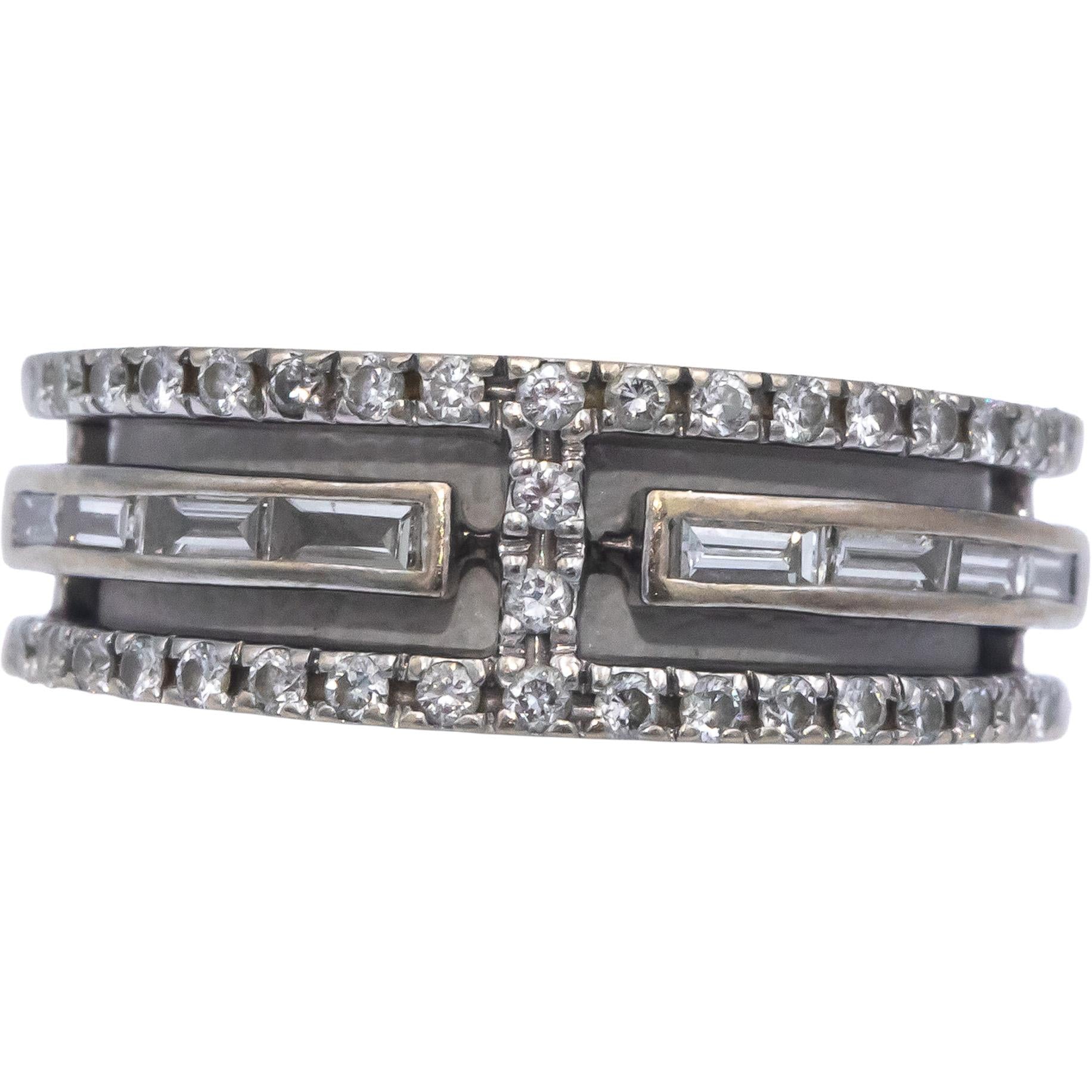 14k White Gold 0.45CT VS Round & Baguette Cut Diamond Band Ring Size 6.5