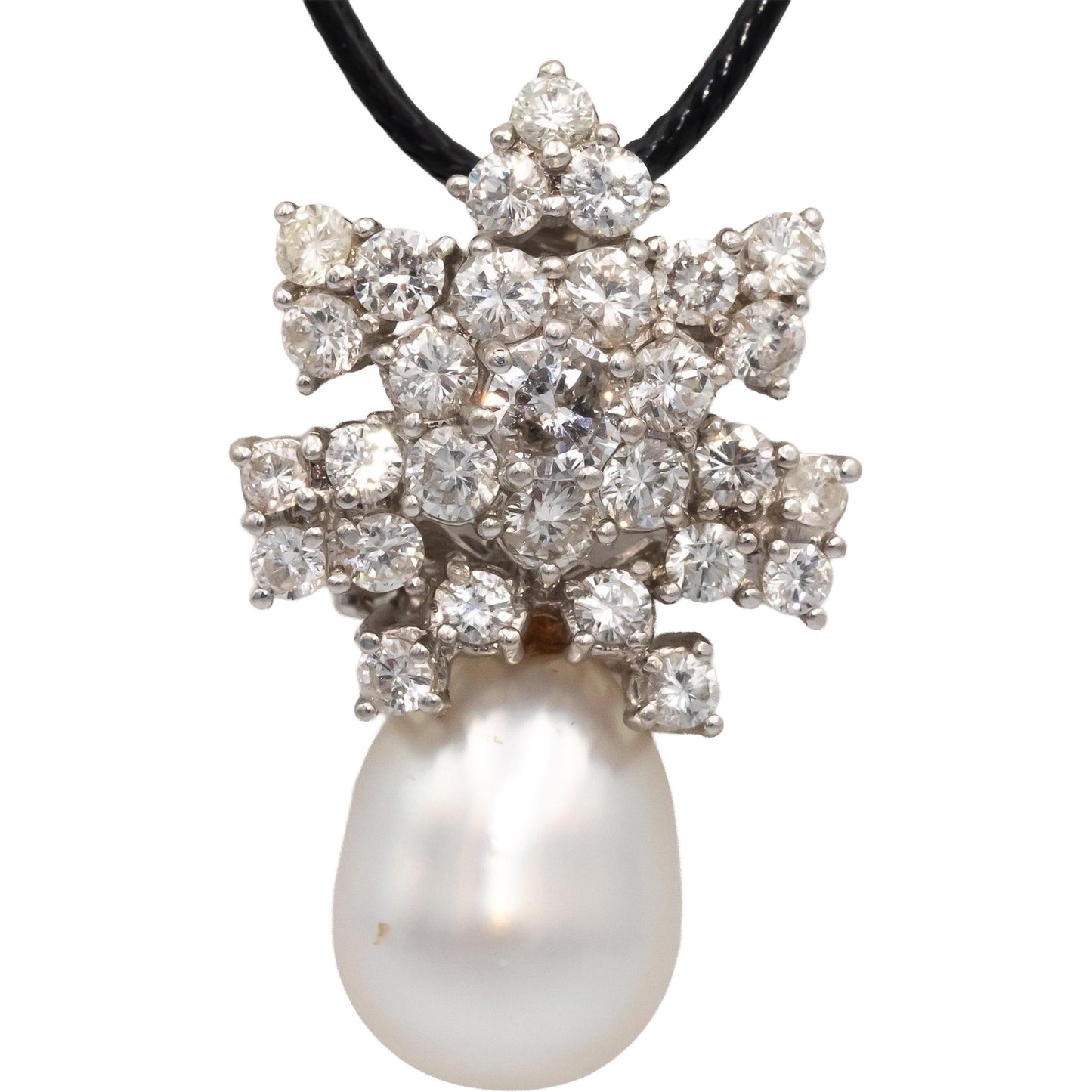 CGL 18k White Gold VS Round Diamond & 16.3 x 2.74mm Pearl Pendant 4.80CT