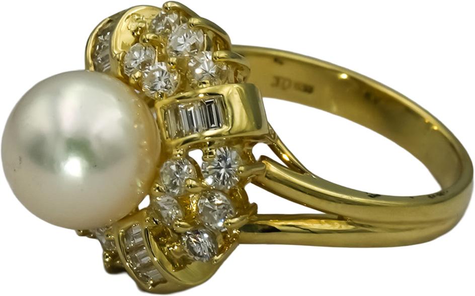 14k Yellow Gold Diamond and 9mm Pearl Cocktail Ring 1.50CT Size 6.75