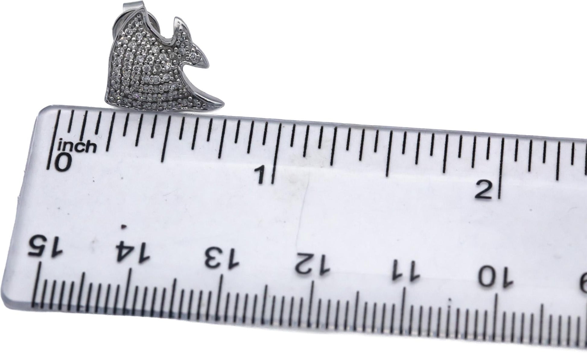 18k White Gold Round Diamond Cluster Tropical Angel Fish Stud Earrings 0.40CTW