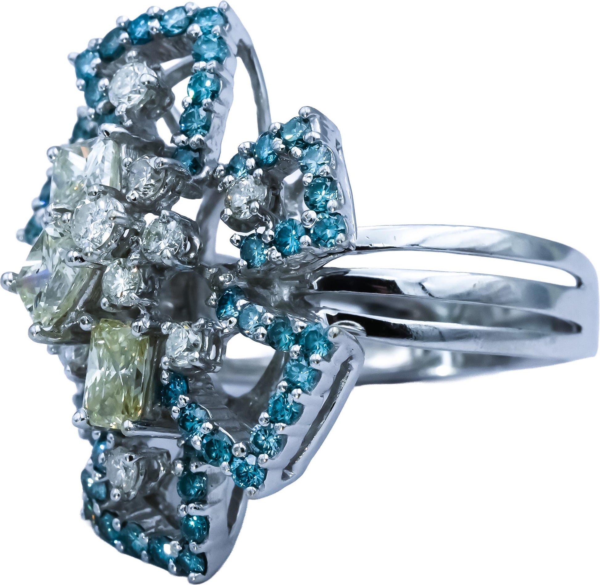18k White Gold White Light Yellow Blue Diamond Flower Ring 2.50CT Size 6.75