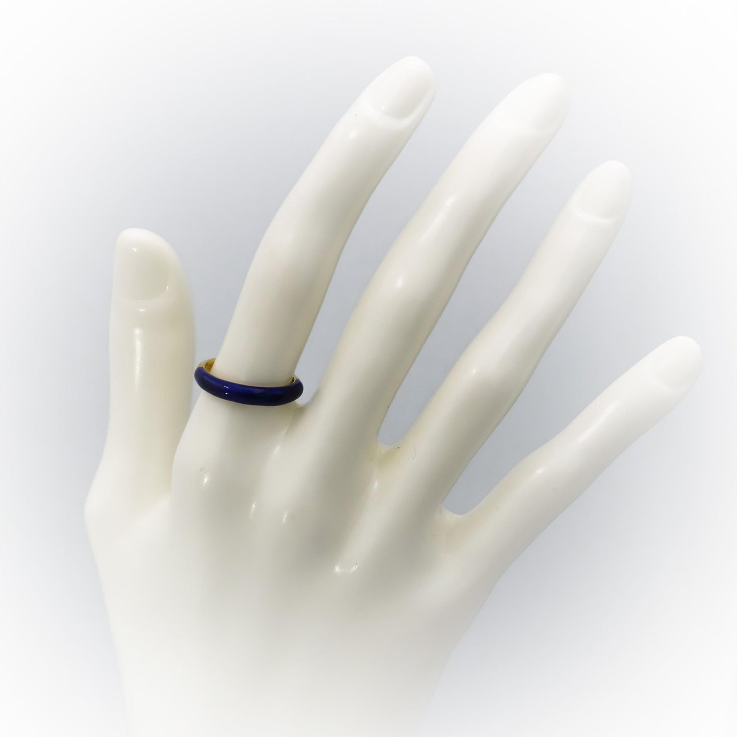 HIDALGO 18k Yellow Gold Blue Enamel Band Ring Size 6.25