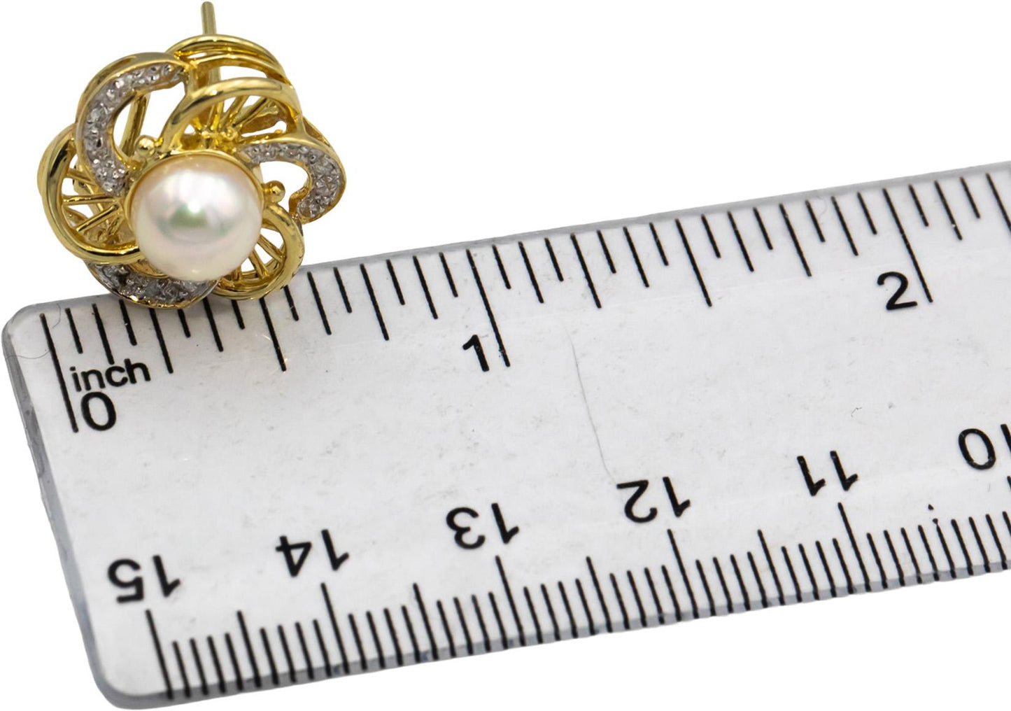 14k Yellow Gold Round Diamond and Pearl Floral Earrings 0.08CT