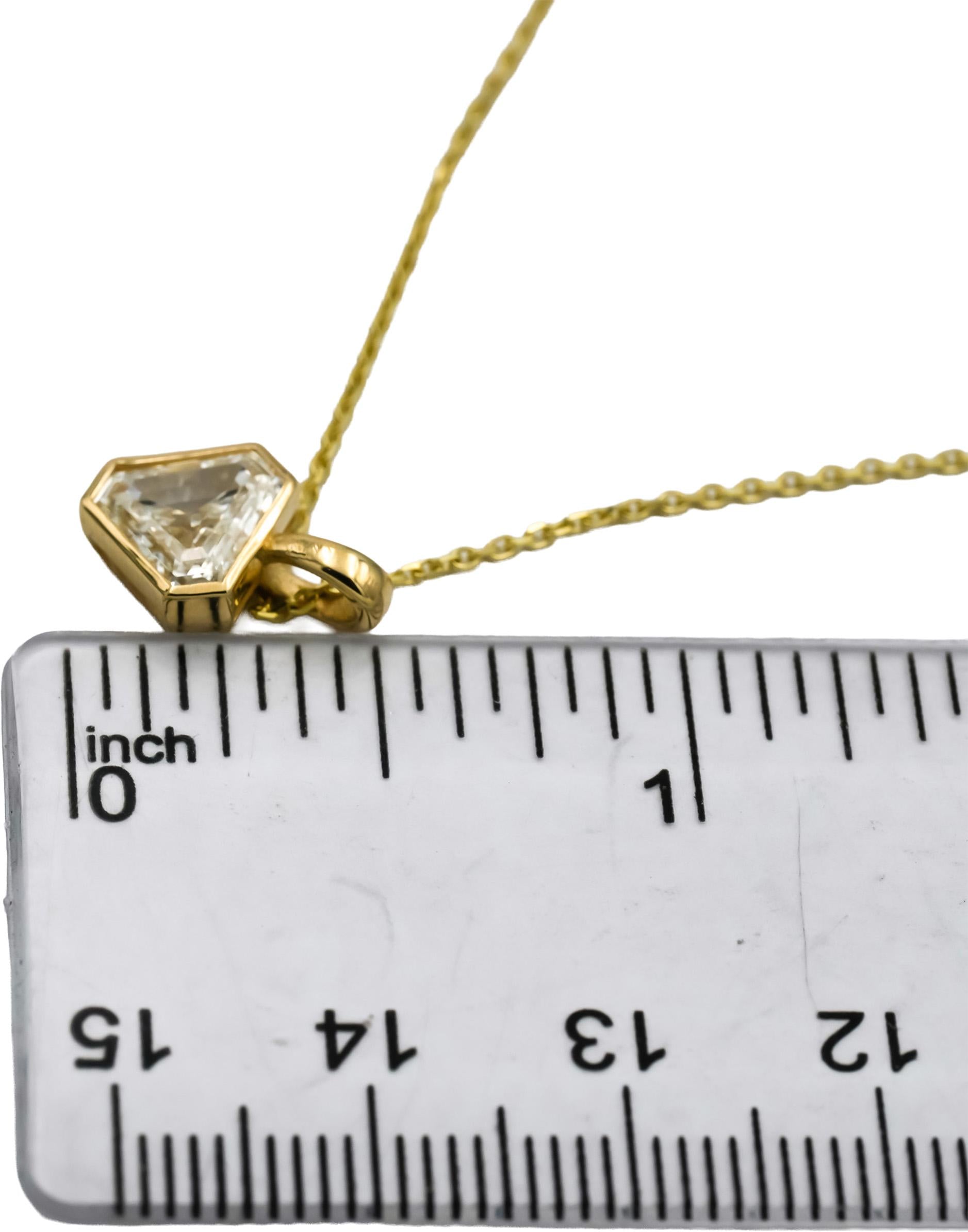 GIA 14k Yellow Gold SI1/I Trillion Step Cut Diamond Pendant Necklace 1.05CT