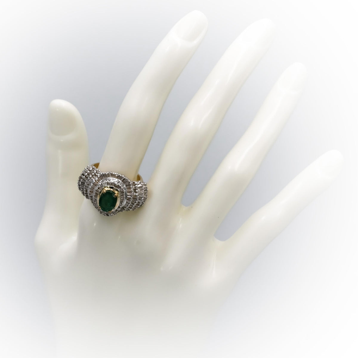 10k White Yellow Gold Diamond and Emerald Cluster Cocktail Ring 2.50CT Size 7.25
