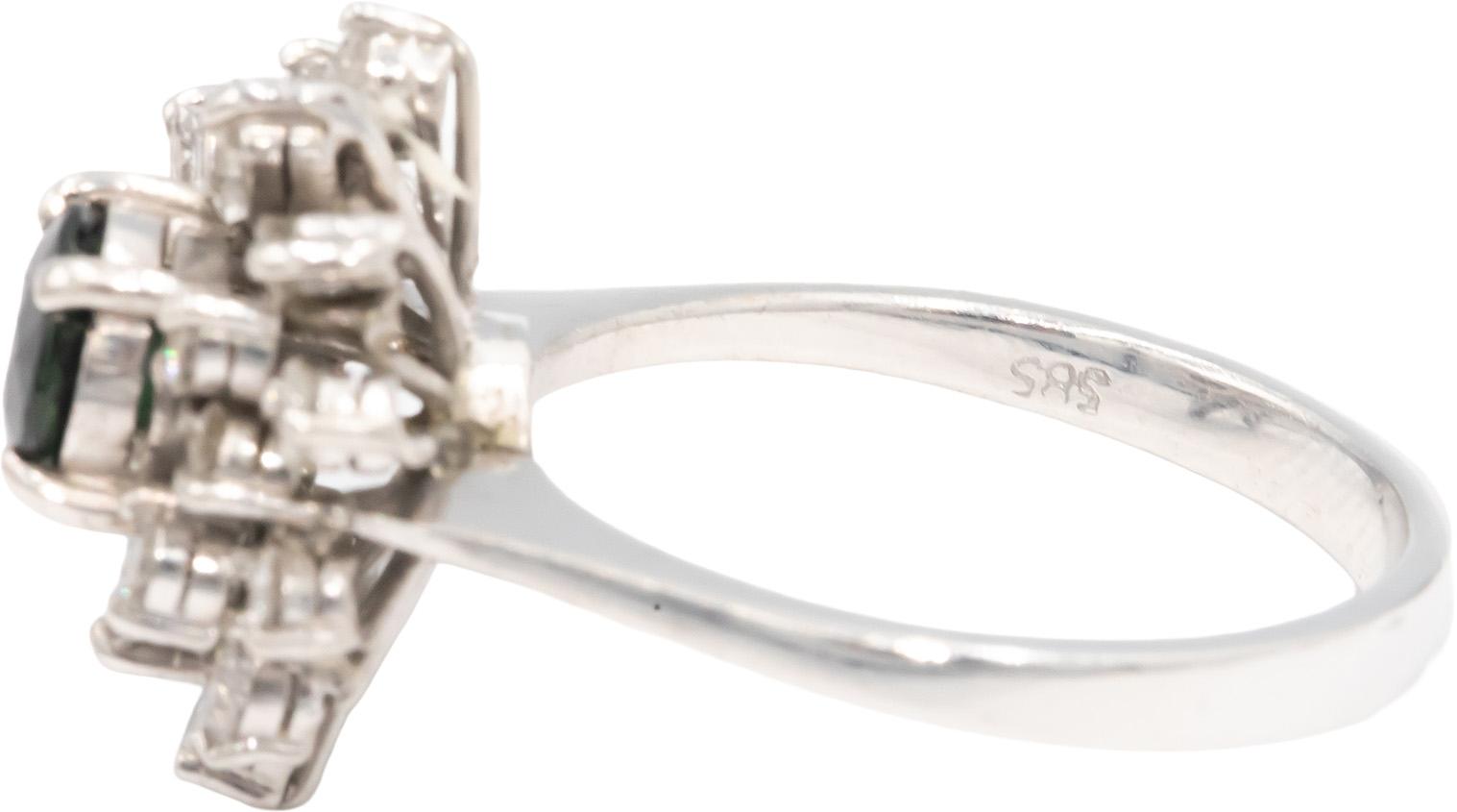 14k White Gold 1.50CT Diamond and Sapphire Flower Ring Size 7
