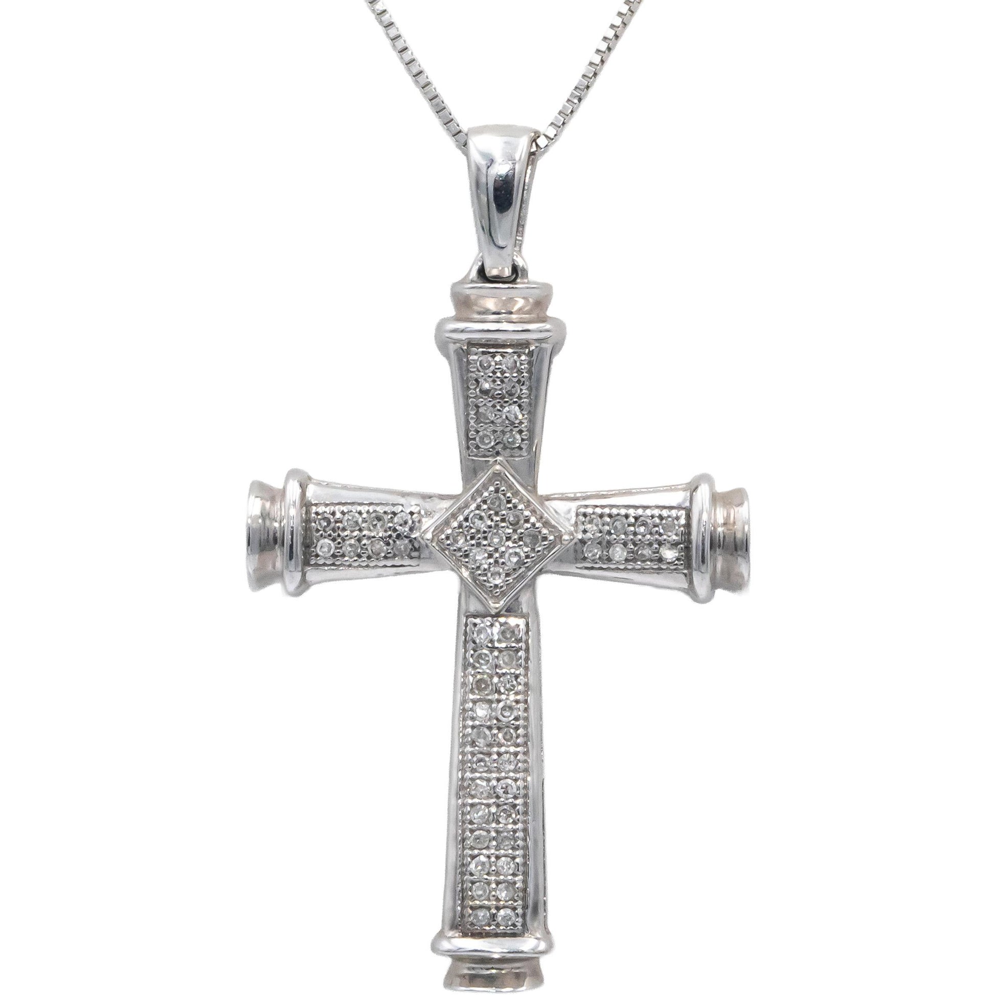 14k White Gold Round Diamond Cross Crucifix Pendant Necklace 0.15CT