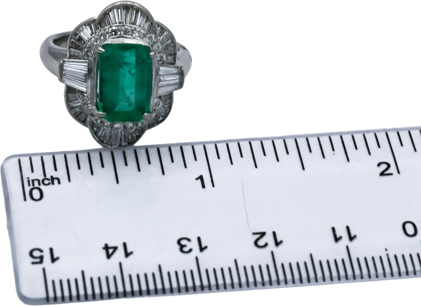 Platinum VS Diamond and Emerald Cocktail Ring 4.0CTW Size 7