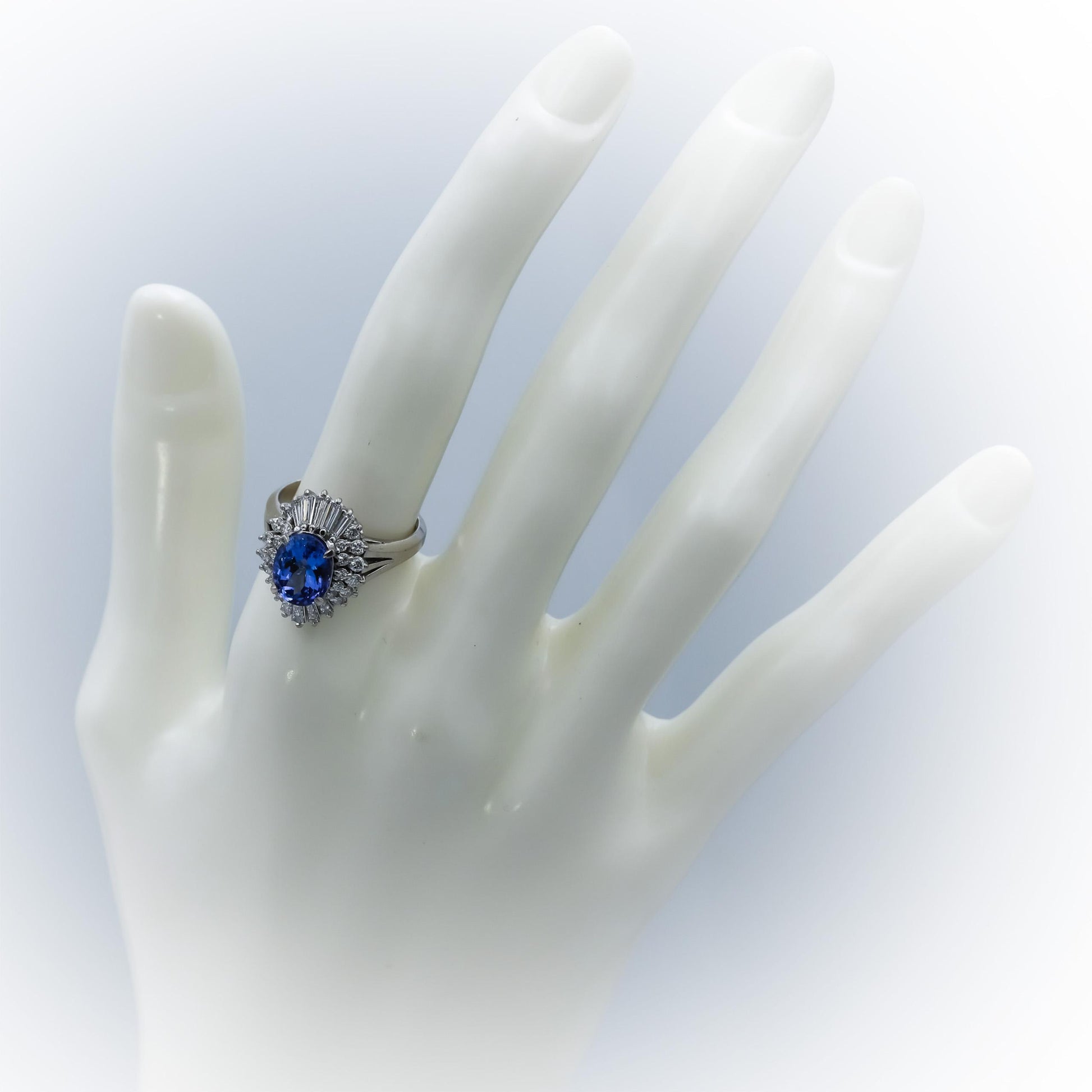 Platinum VS Diamond and Tanzanite Cocktail Ring 3.01CT Size 6.5