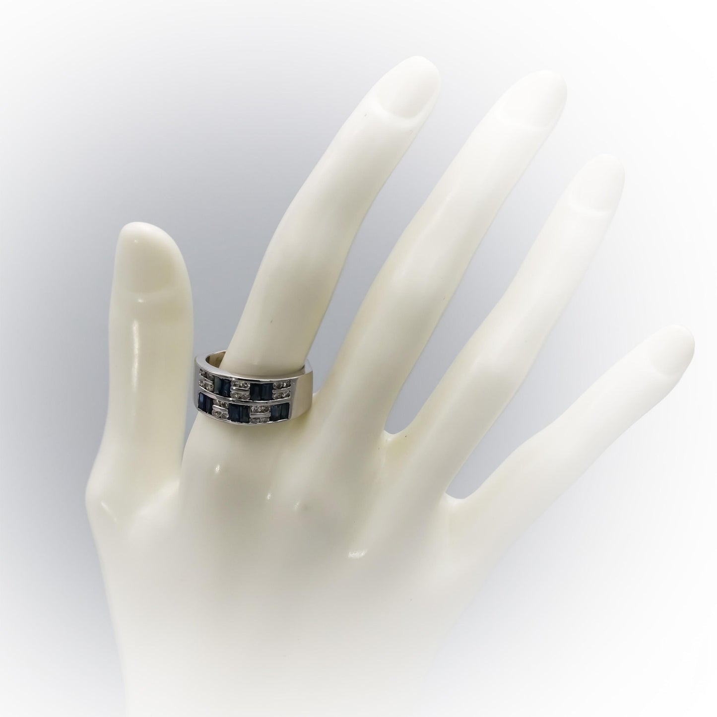14k White Gold Diamond and Sapphire Band Ring 1.0CT Size 8