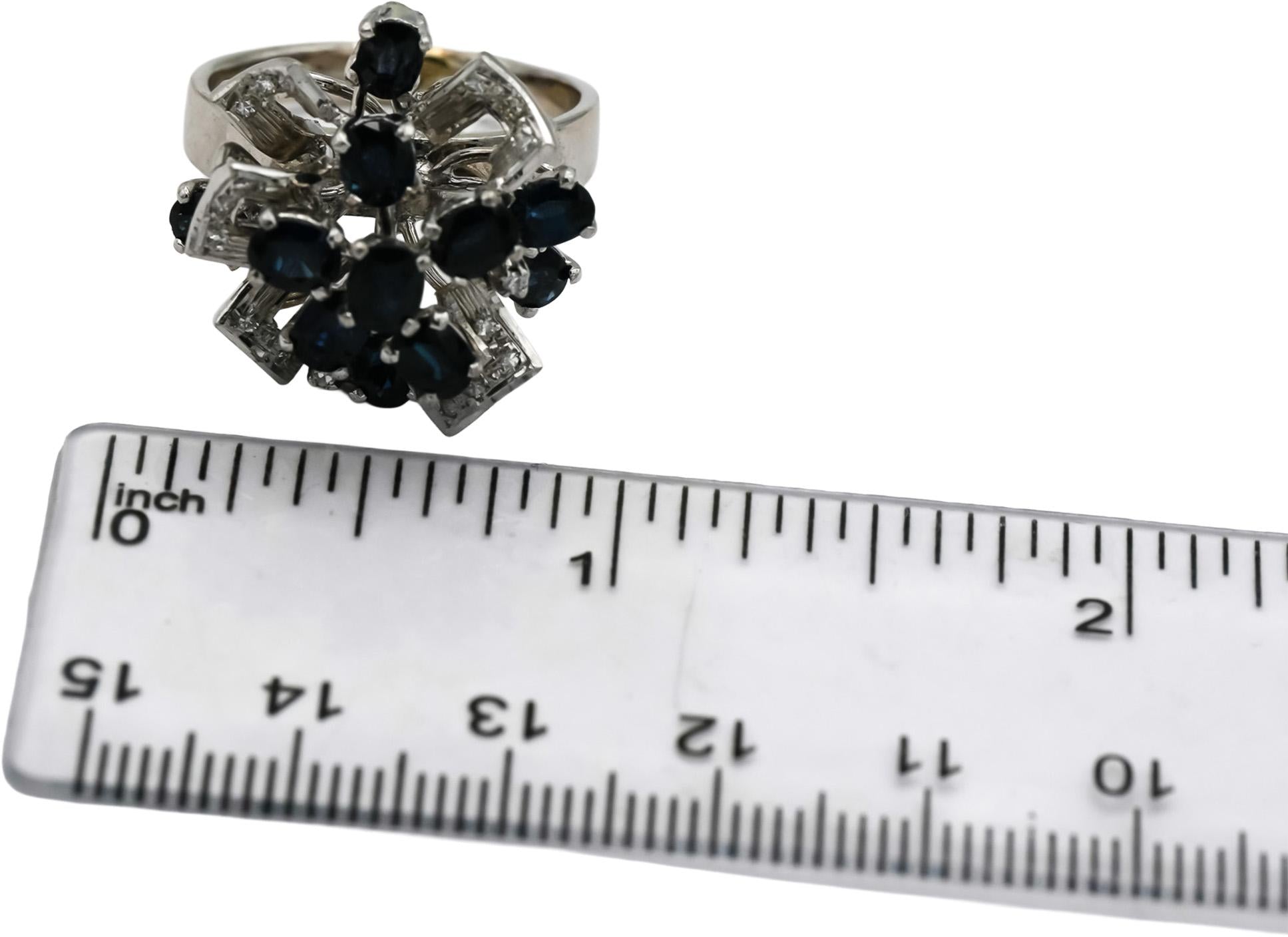 18k White Gold VS Diamond and Sapphire Cocktail Ring 2.60CT Size 9