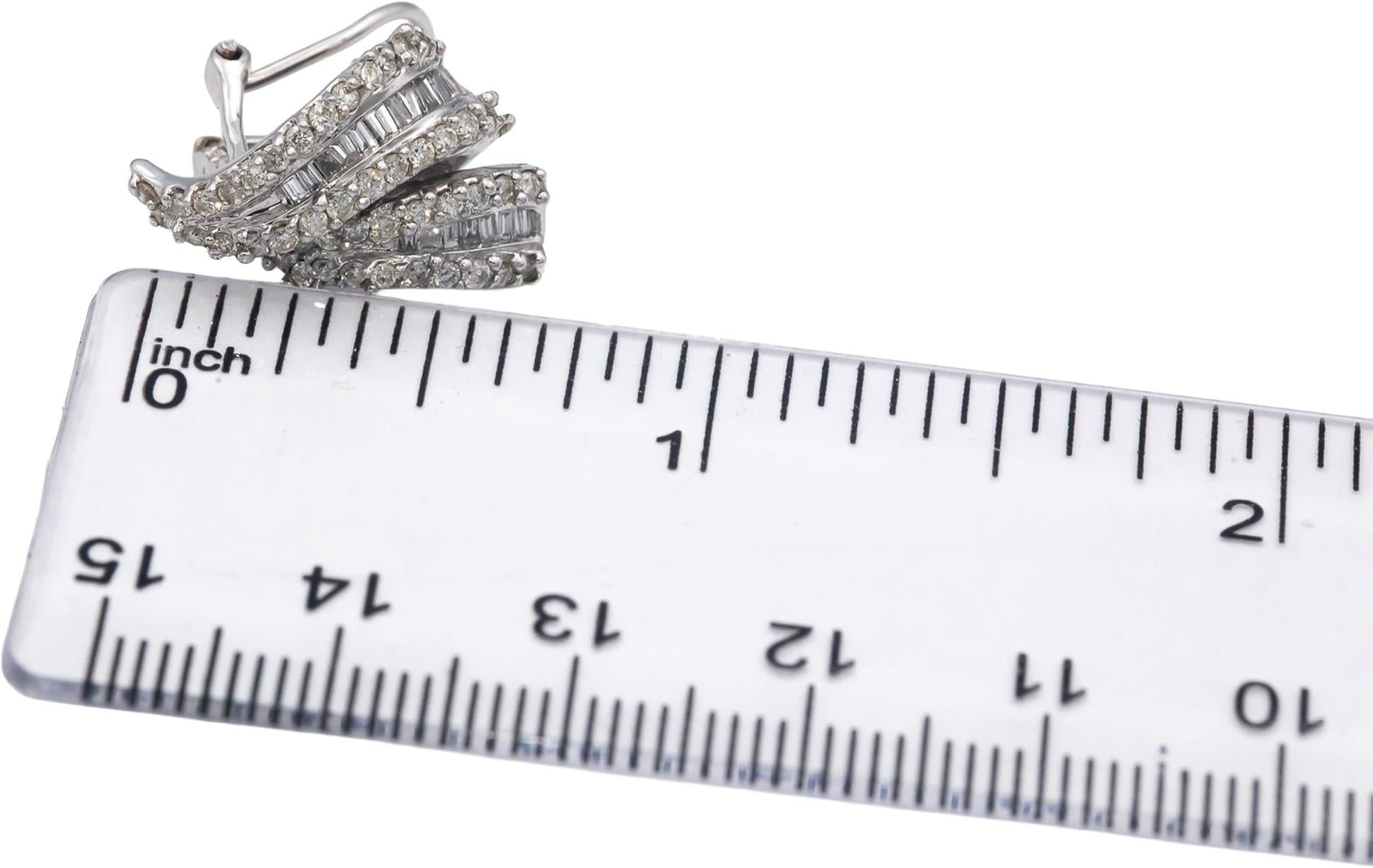 14k White Gold 1.0CT Round and Baguette Cut Diamond Ribbon Earrings
