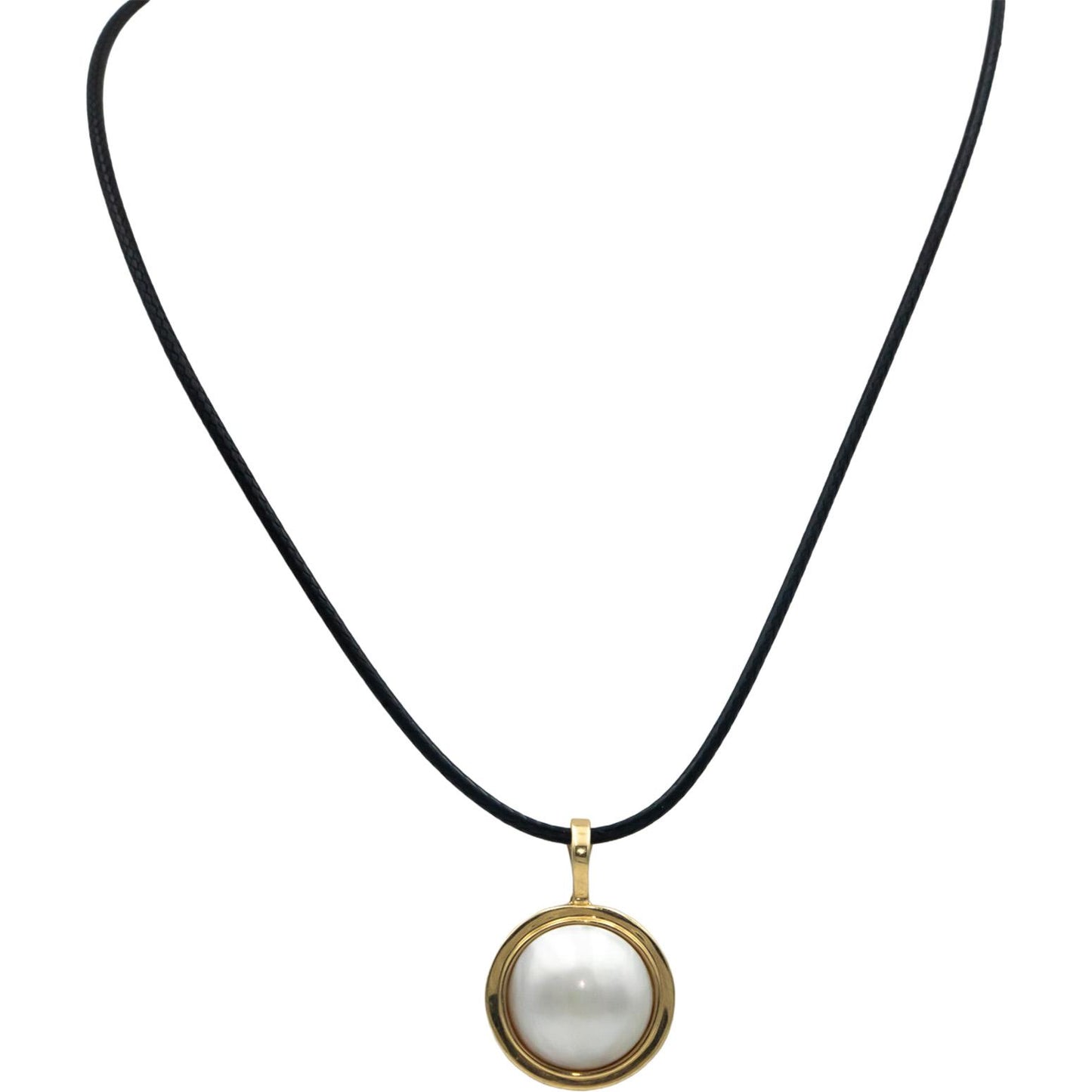 14k Yellow Gold 15mm Mabe Pearl Pendant On Cord Necklace