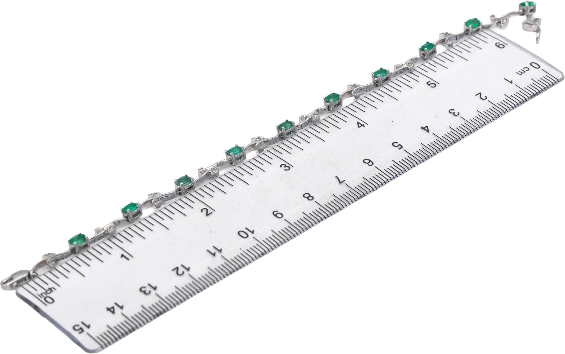 14k White Gold Diamond and Emerald Fancy Floral Link Bracelet 1.56CT