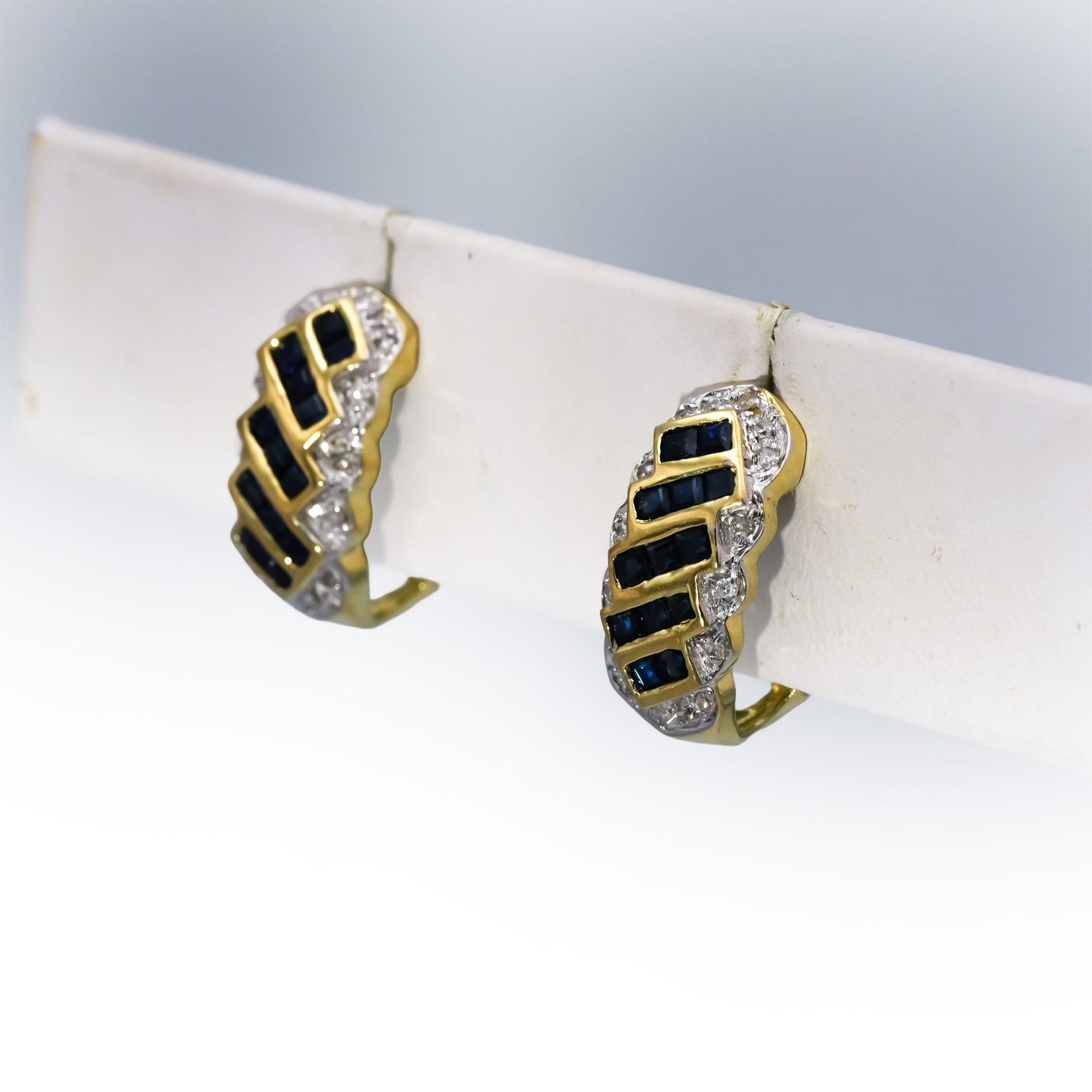 14k Yellow Gold Diamond and Sapphire Curved Earrings 1.90CT