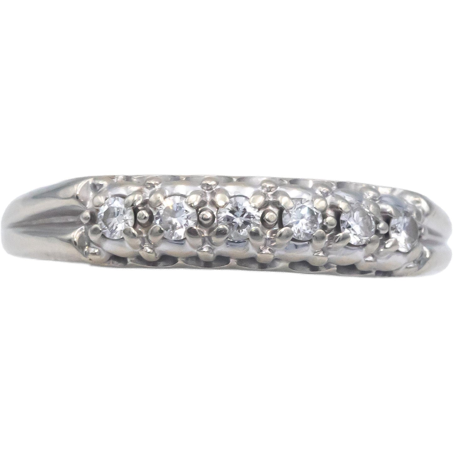 Vintage 1950s 14k White Gold 0.15CT Round Cut Diamond Band Ring Size 6
