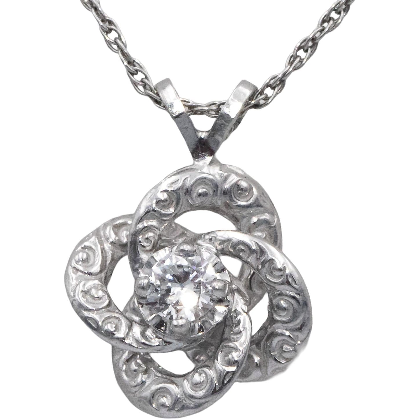 14k White Gold 0.15CT VS Round Cut Diamond Solitaire Pendant Necklace