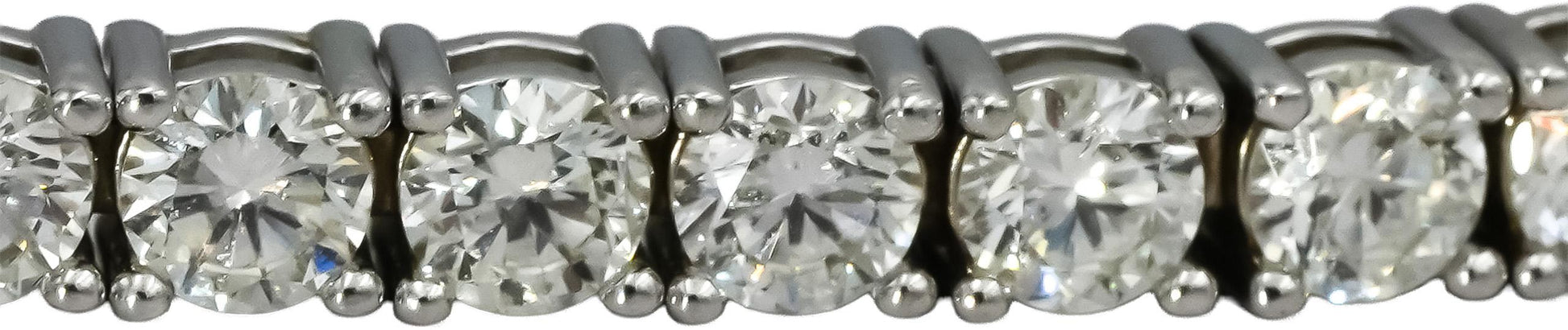 14k White Gold VS Round Diamond Tennis Bracelet 5.72CT