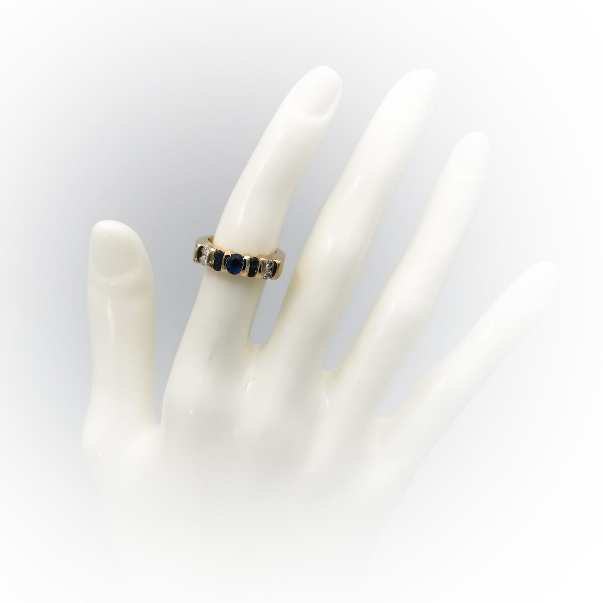 14k Yellow Gold Diamond and Sapphire Band Ring 0.90CT Size 5.25