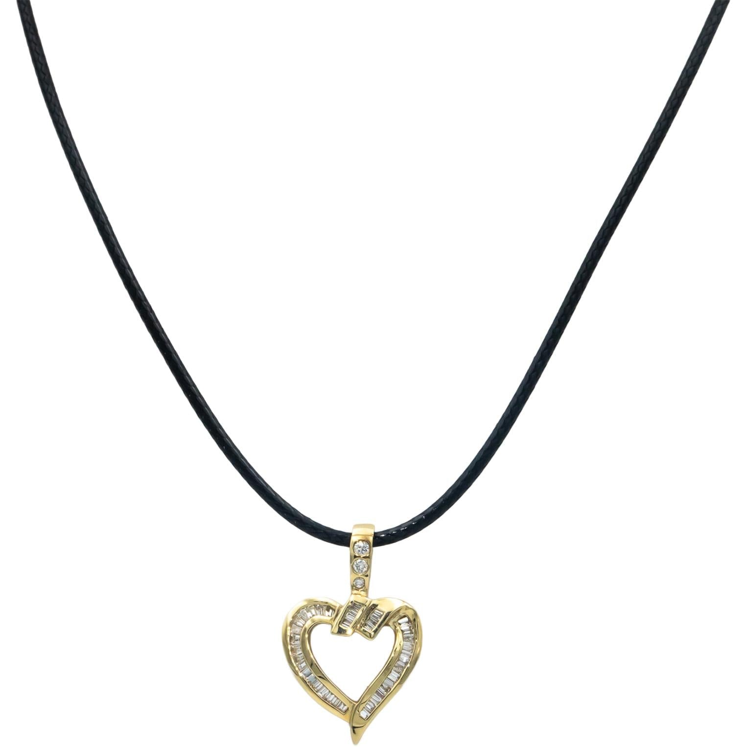 14k Yellow Gold 0.75CT VS Diamond Heart Pendant Necklace