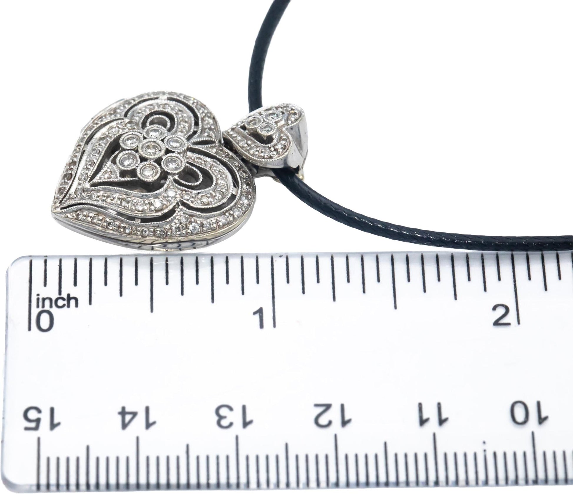 14k White Gold 0.50CT Round Cut Diamond Heart Locket Pendant Necklace