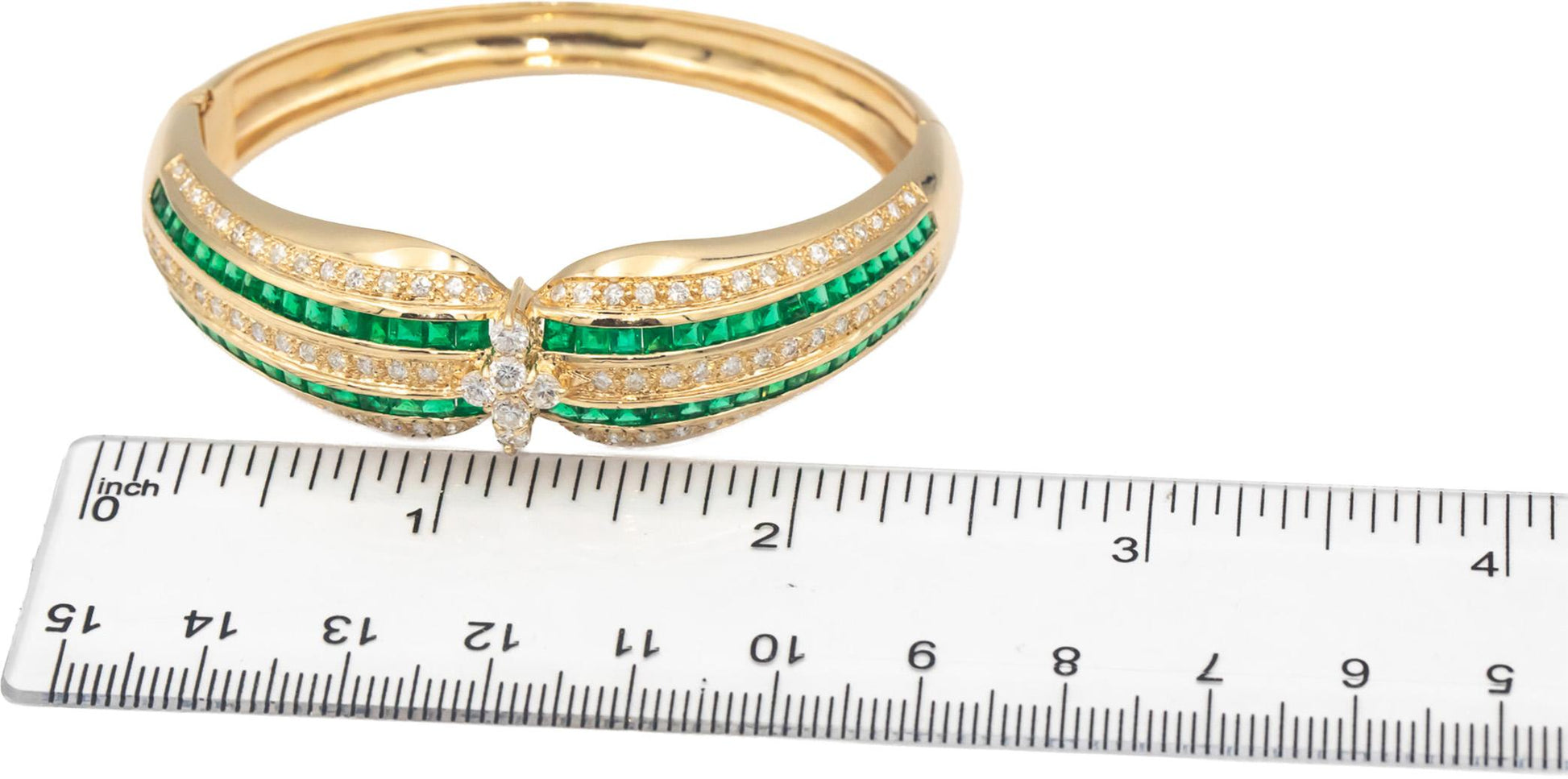 CGL Certified 14k Yellow Gold Diamond and Emerald Bangle Bracelet 6.0CT