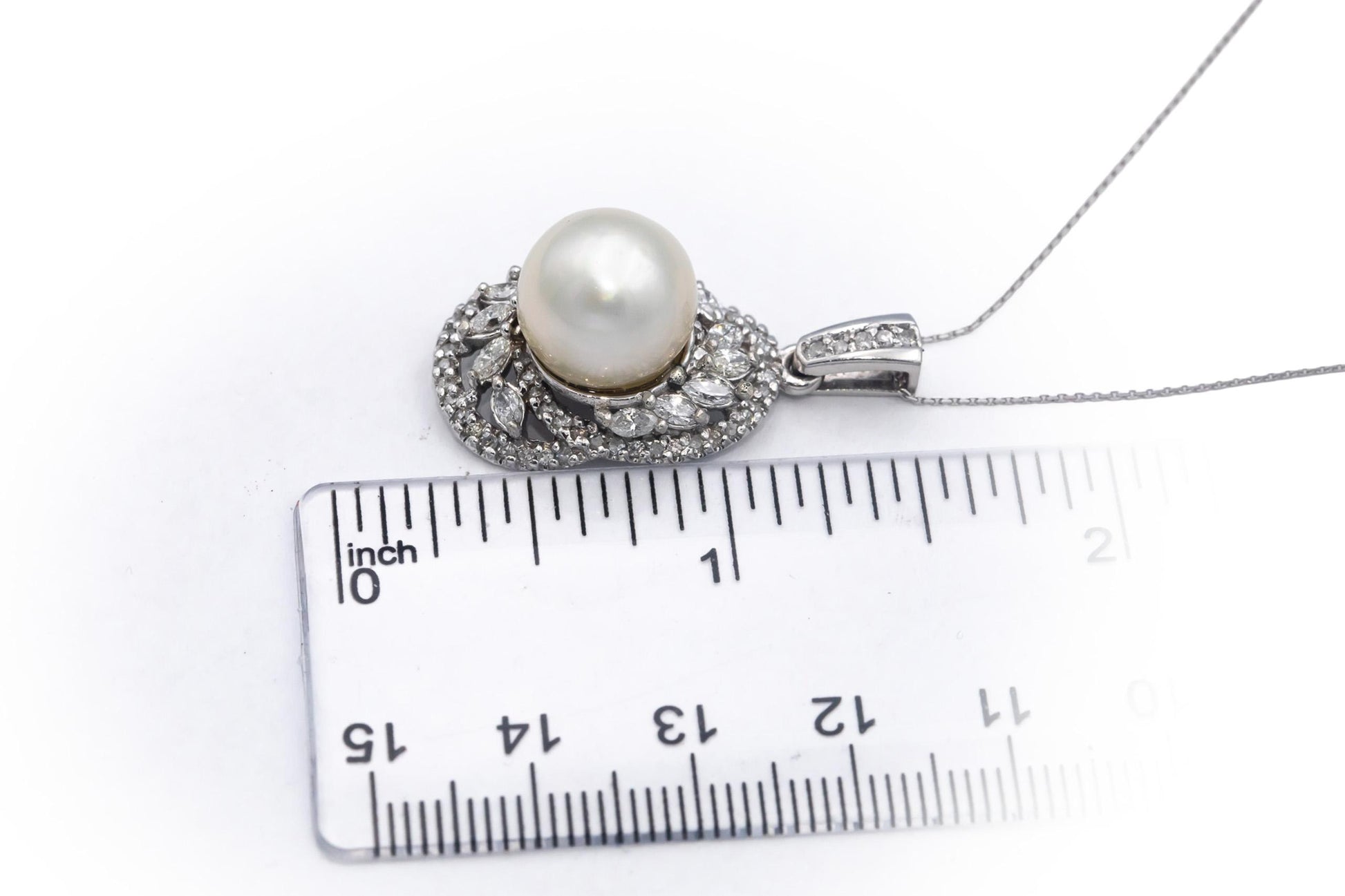 14k White Gold 1.0CT Round & Marquise Cut Diamond 11.7mm Pearl Pendant Necklace