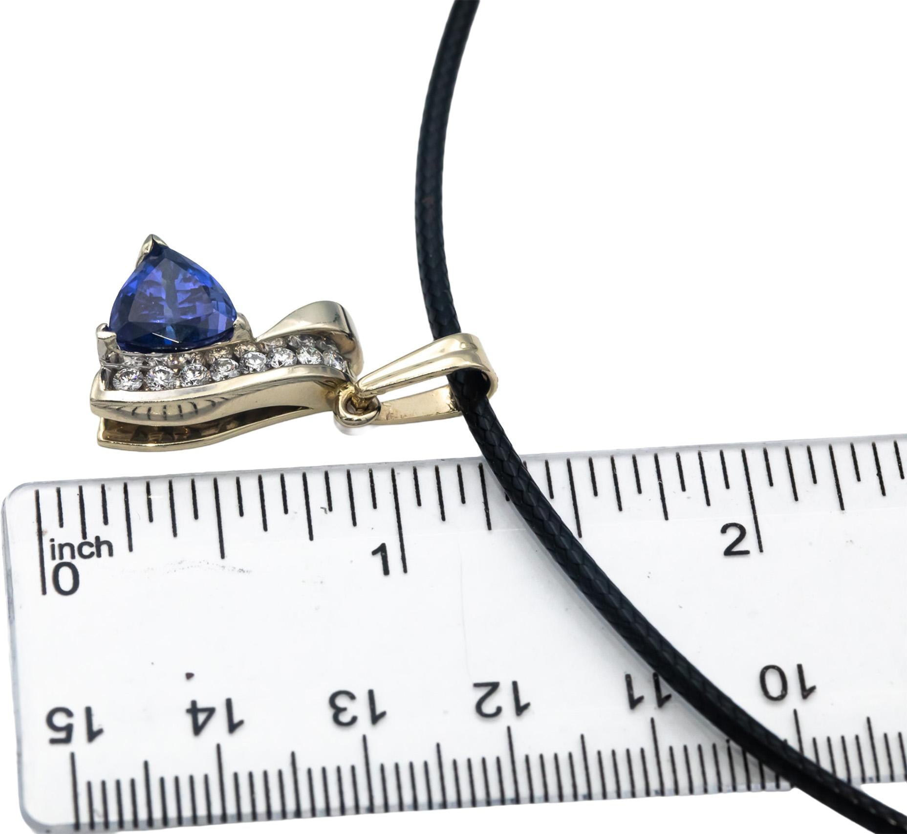 14k White Gold Trillion Tanzanite Round Diamond Pendant Necklace 3.35CTW