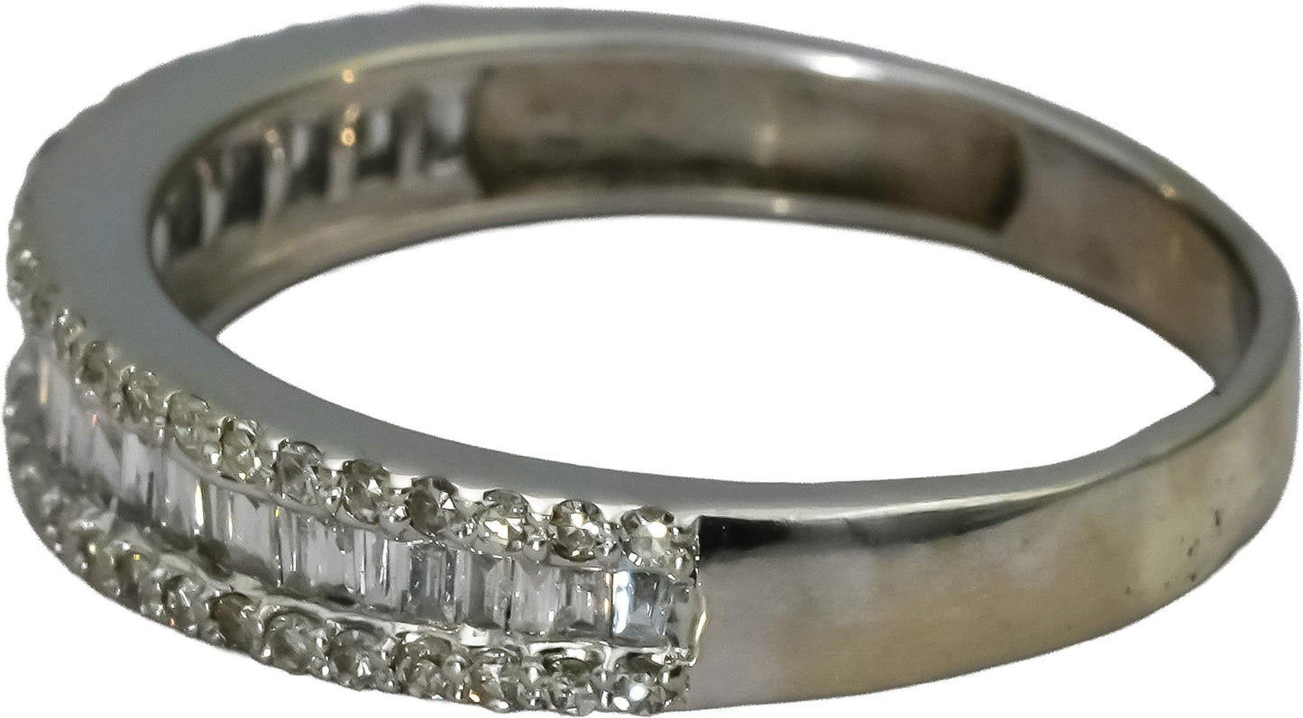 10k White Gold Round and Baguette Cut Diamond Band Ring 0.75CT Size 9.5